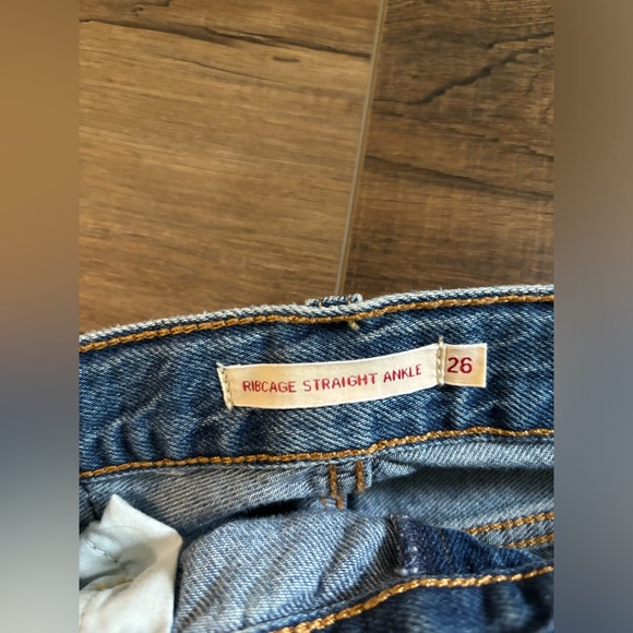 Nwot levi ribcage straight ankle jeans - Picture 2 of 7
